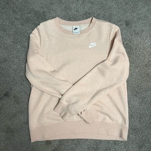 Nike Crewneck!